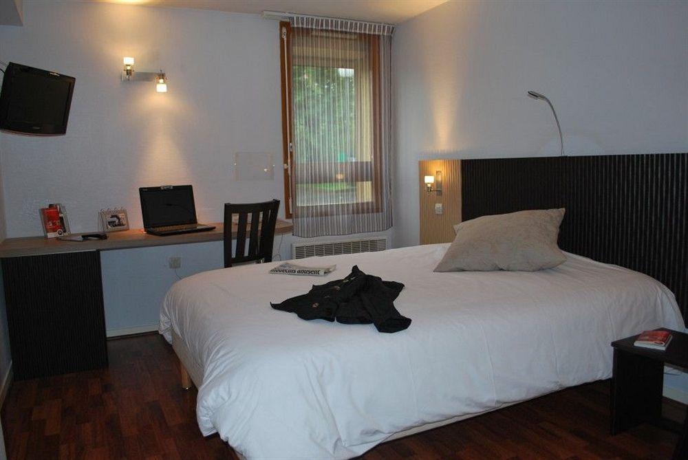 Hotel Bagatelle Paris Nord Roissy Cdg Goussainville  Exterior foto